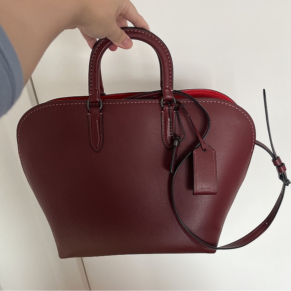 LIKE NEW! COACH Dakotah Satchel in Burgundy Bag Women - Picture 2 of 12